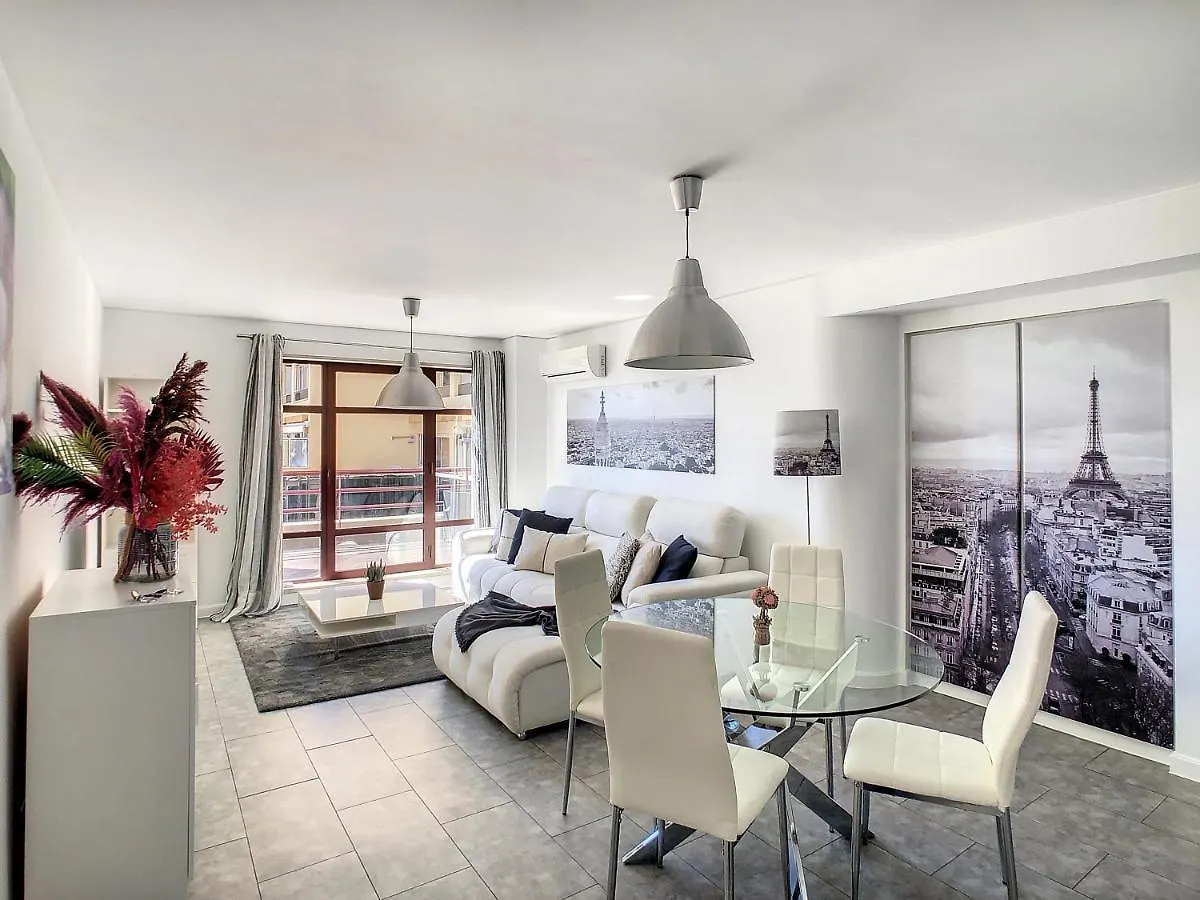 Ocean Breeze By Lovelystay Funchal  Appartement Funchal (Madeira)